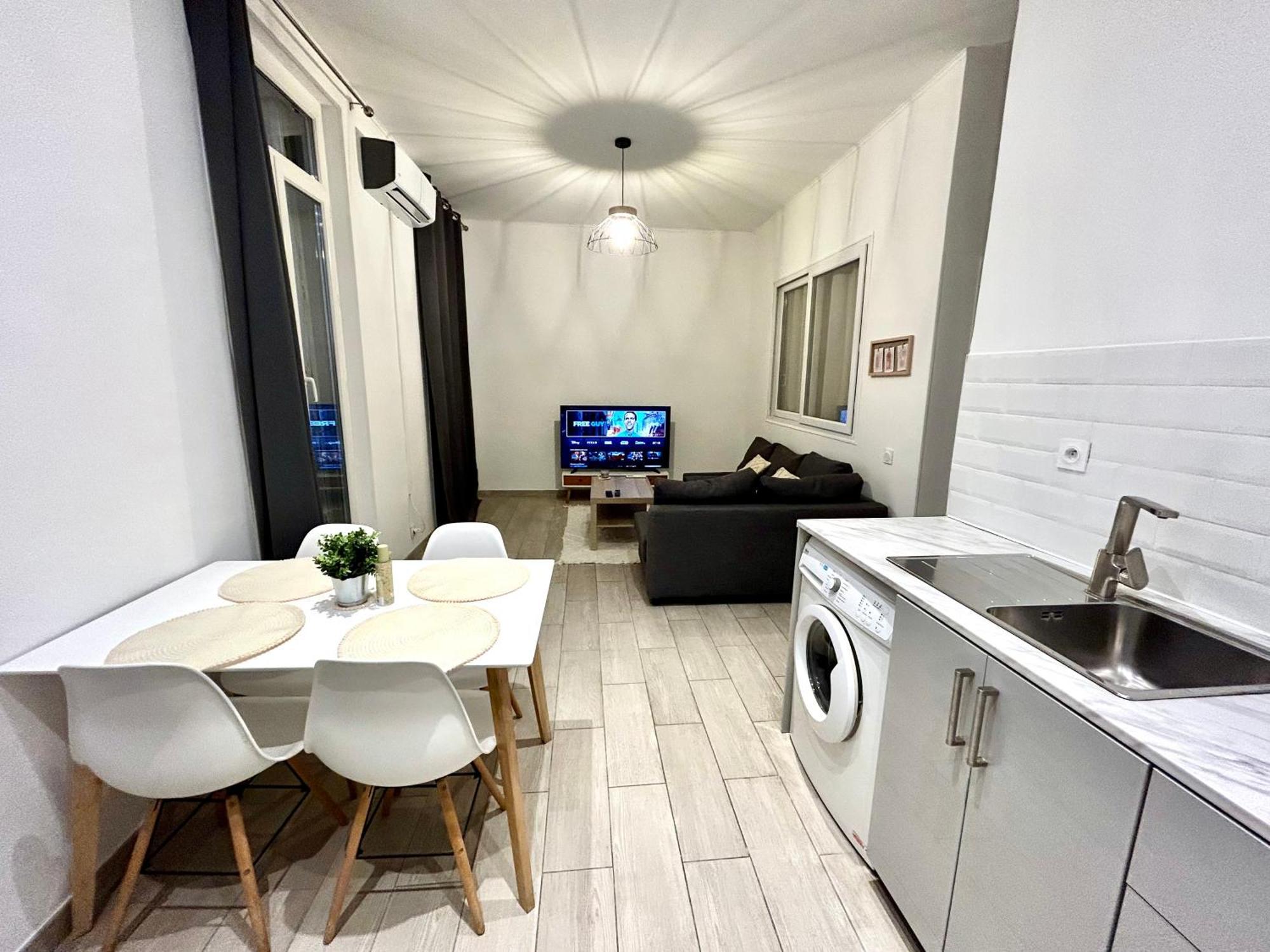 Lumineux 2 Pieces - Centre-ville Climatise - Netflix Prime Canal - Bien Place Marseille