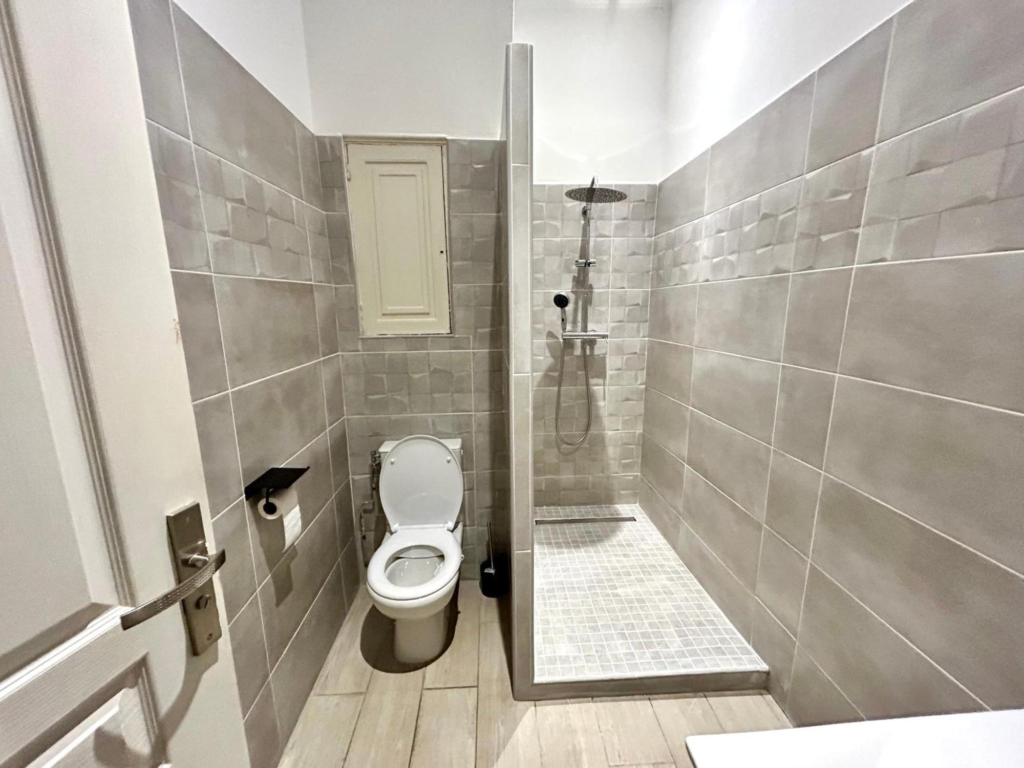 Appartement Lumineux 2 Pieces - Centre-ville Climatise - Netflix Prime Canal - Bien Place Marseilles